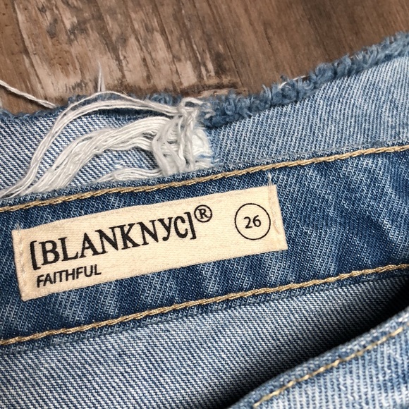 Distressed denim skirt Blank NYC - Picture 9 of 10